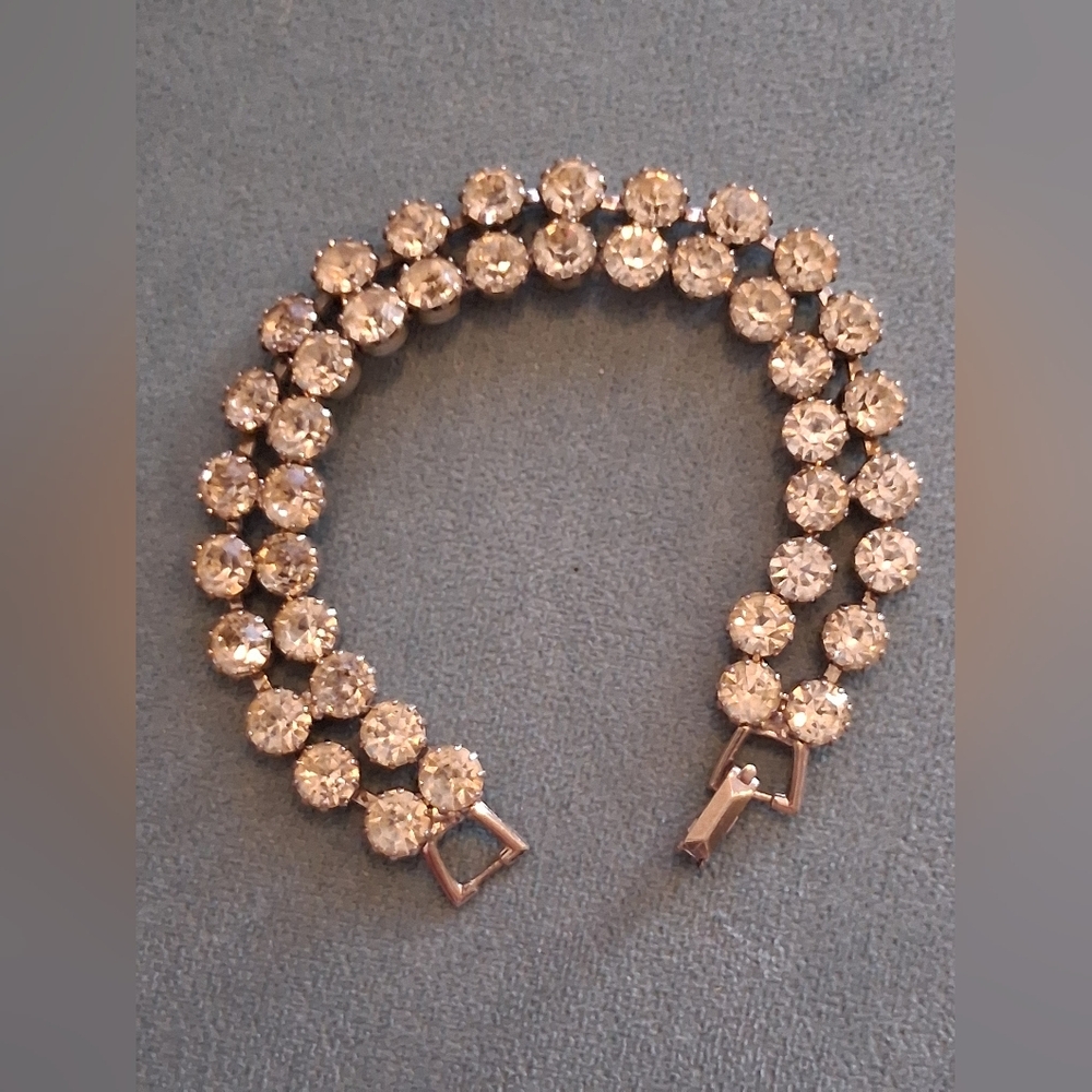 Weiss Rhinestone Bracelet - Picture 2 of 5